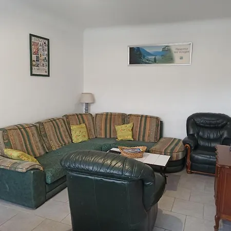 Tatil Evi Convivial Avec 3 Chambres, Proche Du Patrimoine Historique, Cour Et Equipements Inclus - Fr-1-589-38 Aouze