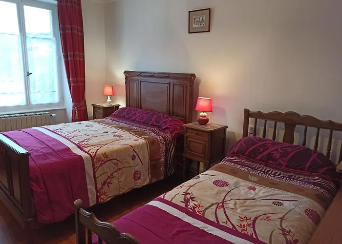 Convivial Avec 3 Chambres, Proche Du Patrimoine Historique, Cour Et Equipements Inclus - Fr-1-589-38 Prázdninový dům Aouze